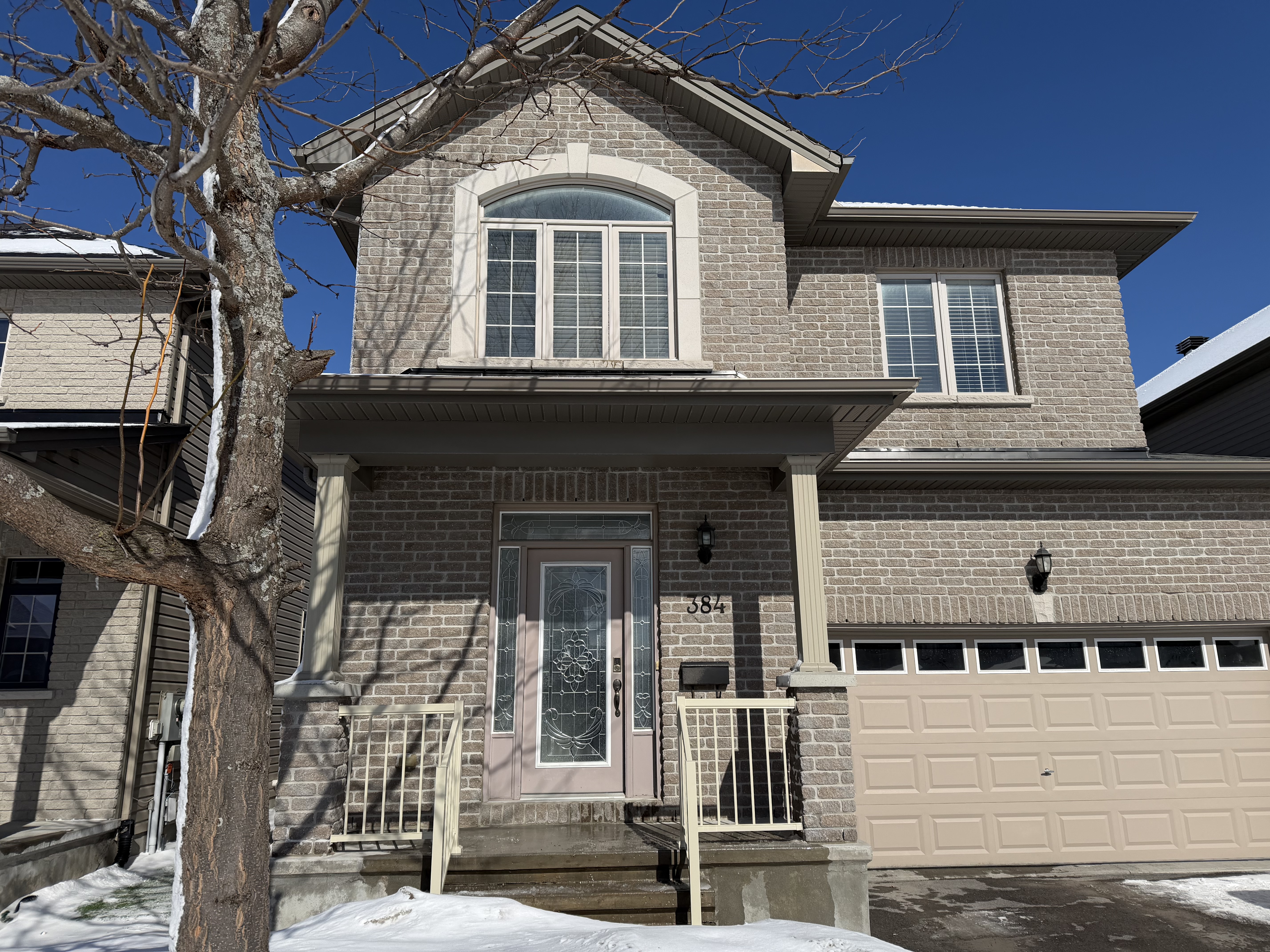 Powder-Coated Exterior Railing Ottawa