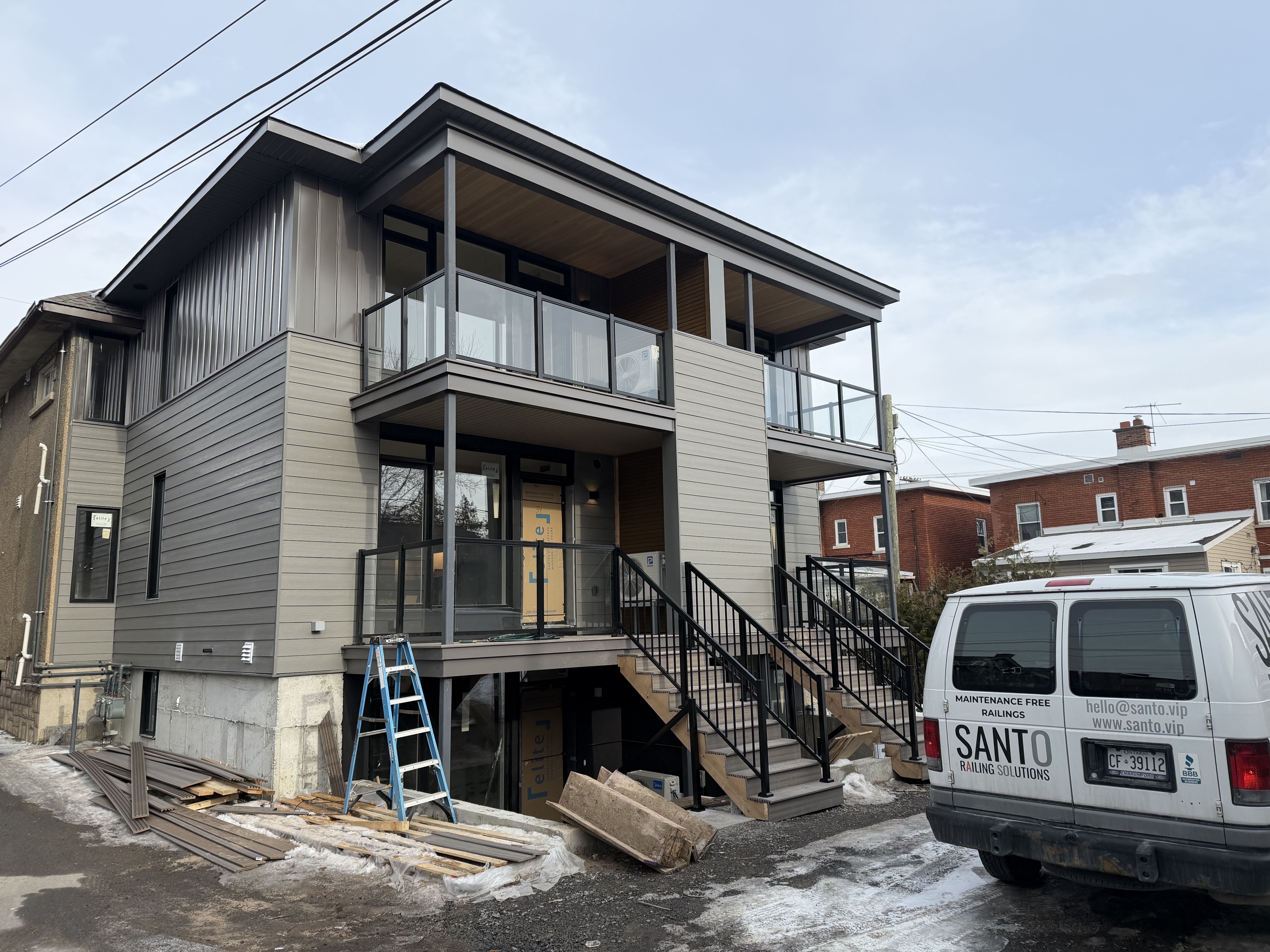 Exterior Deck Railing Installation Ottawa