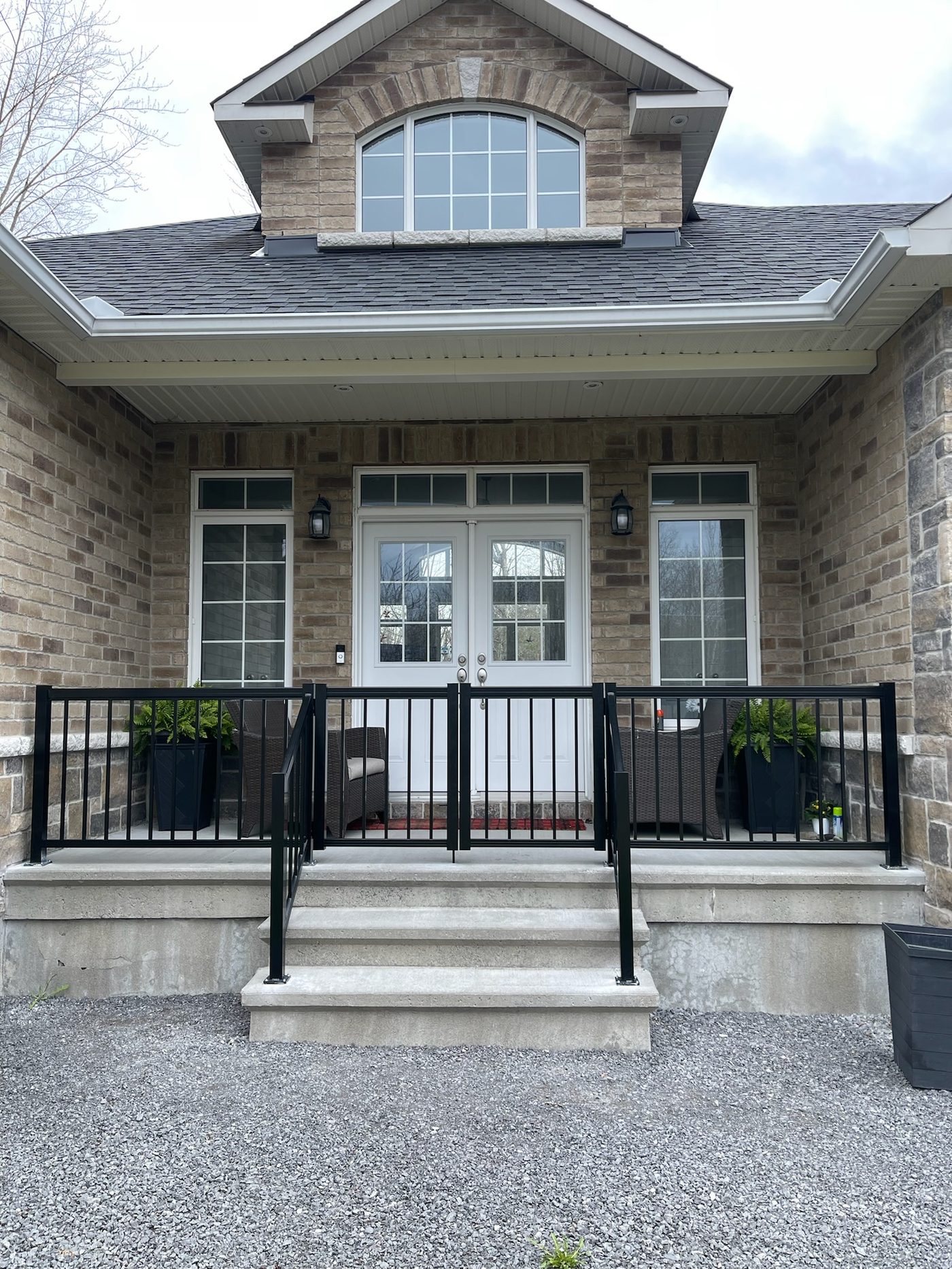 Santo Railing Project