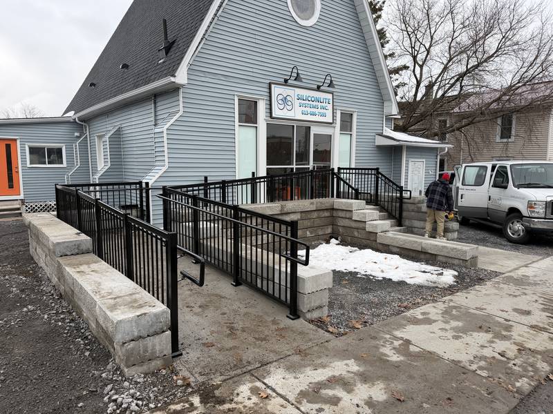 Commercial Ramp Rail