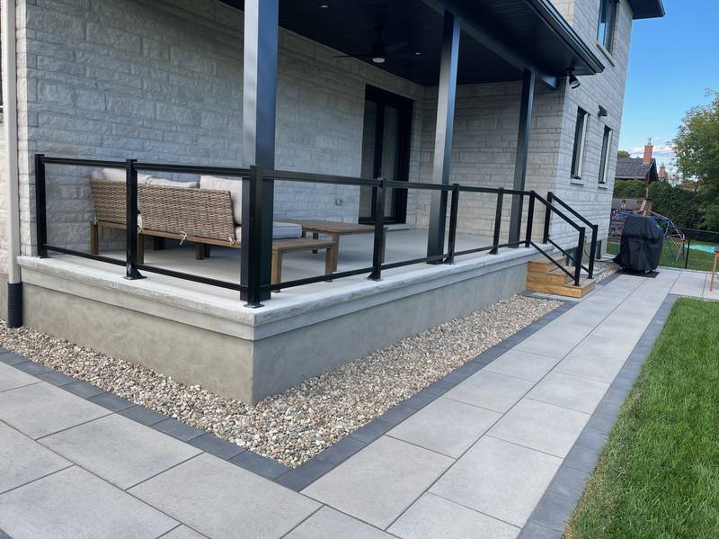 Residential Aluminum Railing Ottawa
