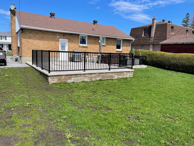 Front Porch Railing Ottawa